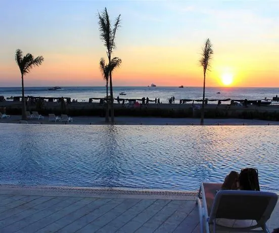Exclusivo Club De Playa Con Acceso Directo A La Playa De Pozos Colorados, Cuenta Con Piscinas Olimpicas, Para Ninos, Restaurante, Jacuzzi, Sauna, Turco, Salon De Juegos, Simulador De Golf, Spa, Transporte Interno, Bar, Etc. Santa Marta 0*,